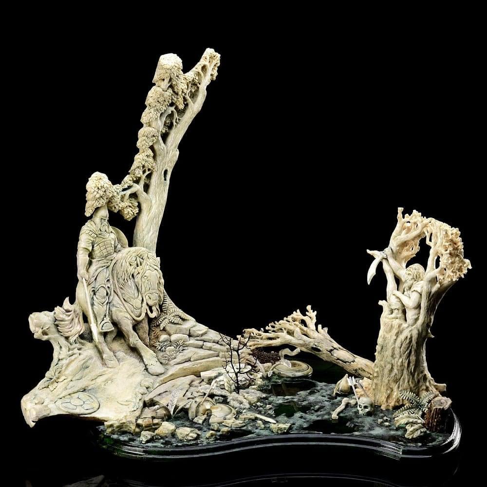 Композиция «Илья Муромец и Соловей-Разбойник». Рог лося - интернет магазин Русь Велика я 