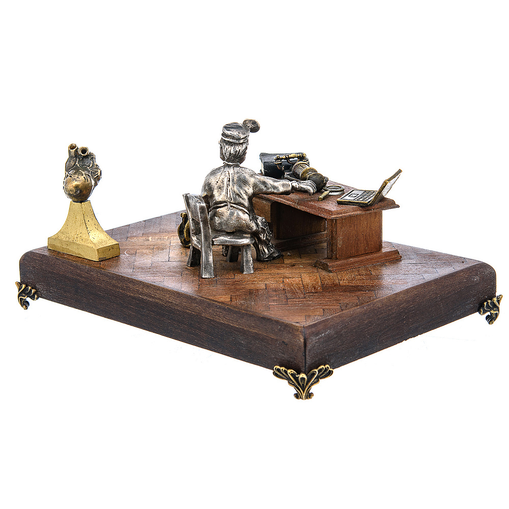 Бронзовая статуэтка «Доктор» - интернет магазин Русь Велика я фото 2