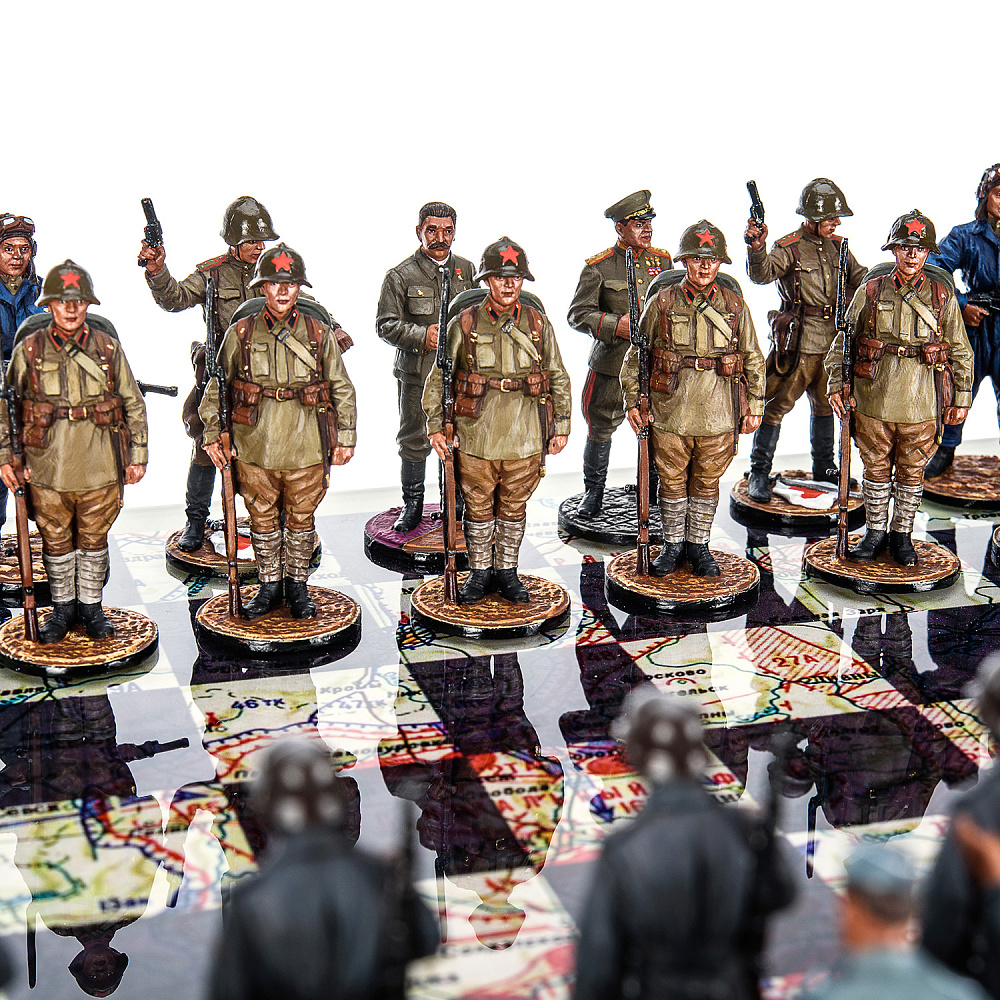 Шахматы коллекционные с фигурами из олова «Вторая Мировая война» 34х34 см - интернет магазин Русь Велика я фото 9