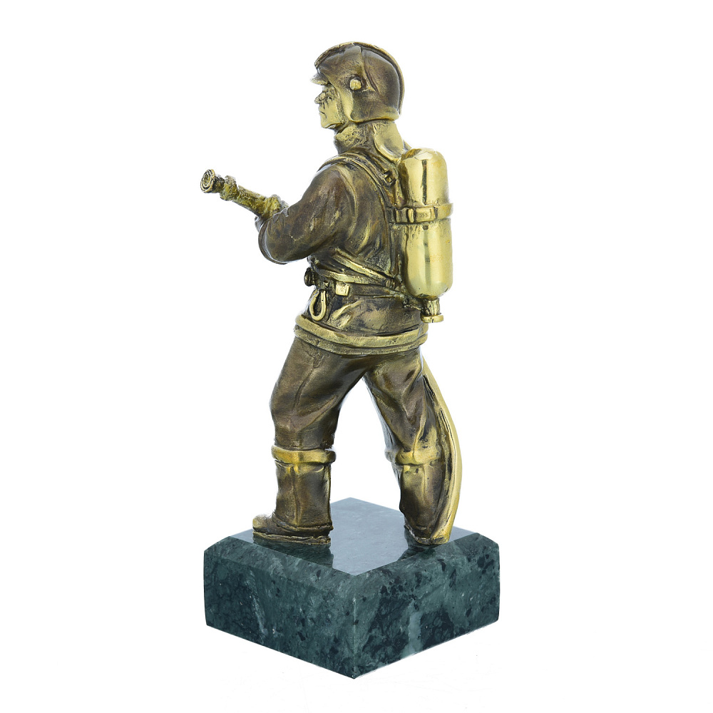 Бронзовая статуэтка «Пожарный» - интернет магазин Русь Велика я фото 2