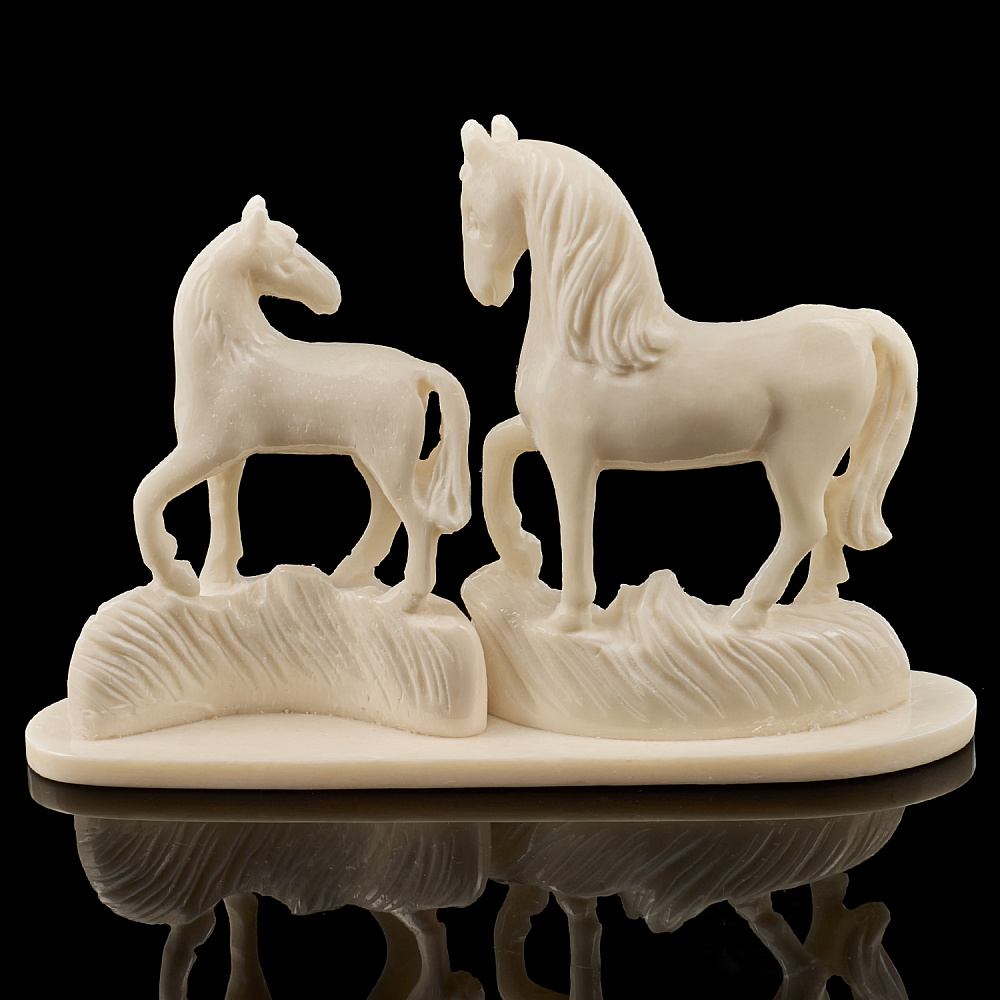 Символ 2026 года. Скульптура из кости «Лошадки» - интернет магазин Русь Велика я фото 2