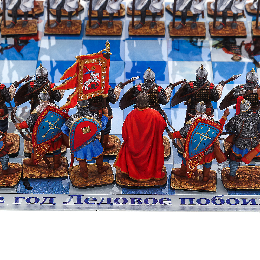 Шахматы со стеклянным полем и оловянными фигурами «Ледовое побоище» 34х34 см - интернет магазин Русь Велика я фото 5