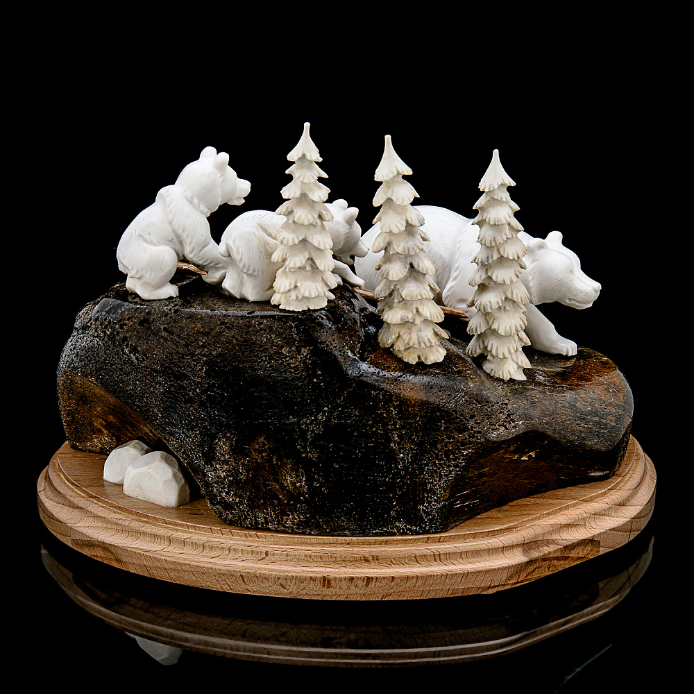 Скульптура из кости «Семья медведей» - интернет магазин Русь Велика я фото 4