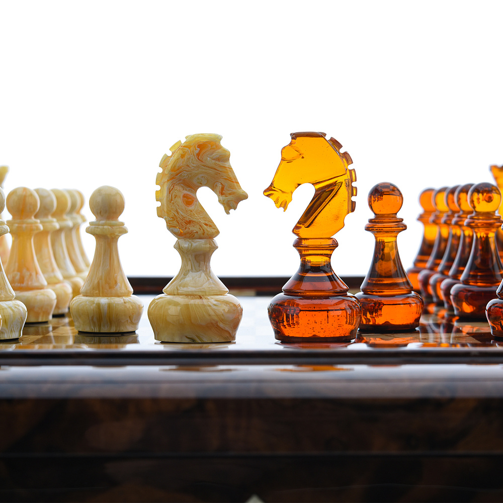 Шахматы с янтарными фигурами «Аристократ» 47х47 см - интернет магазин Русь Велика я фото 8