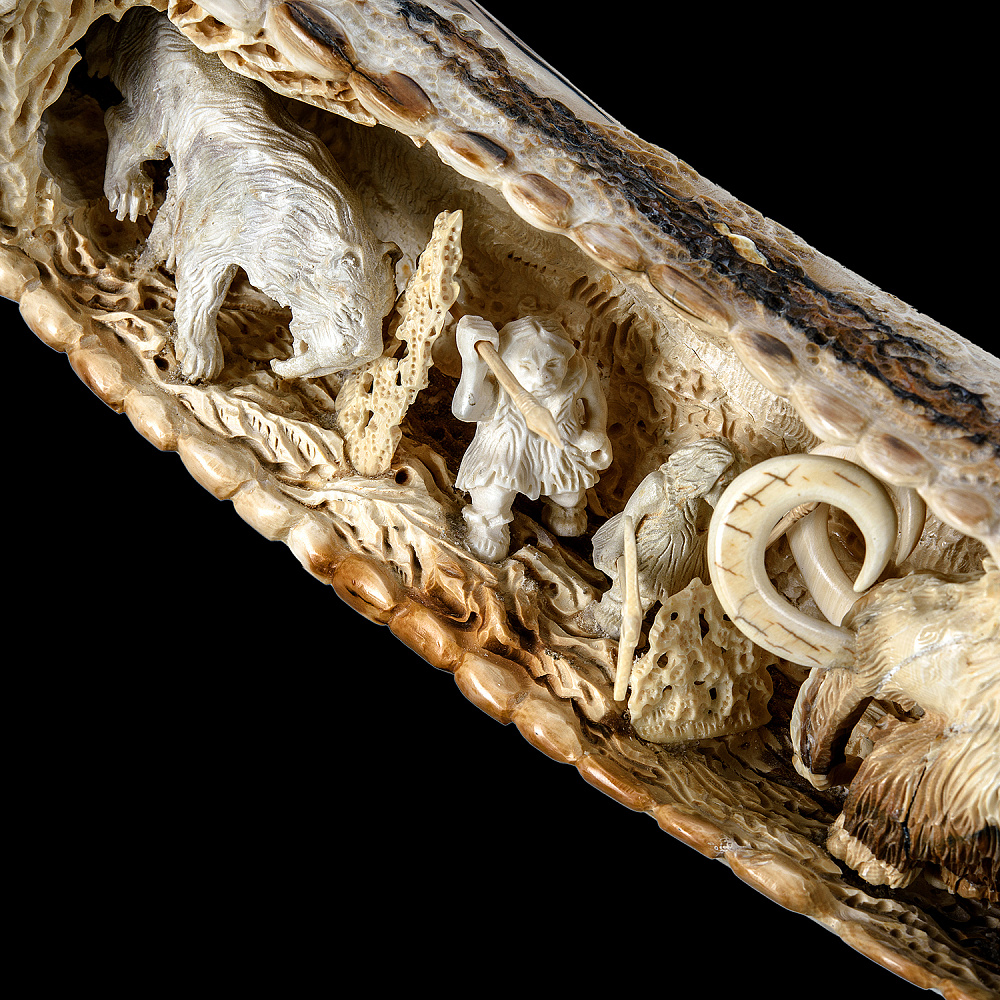 Композиция из бивня мамонта «Охота первобытных людей» - интернет магазин Русь Велика я фото 1