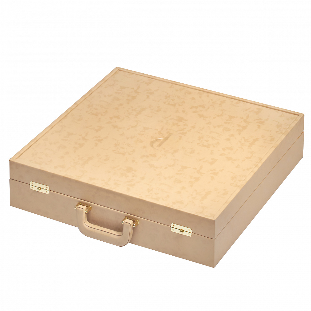 Шахматный ларец с натуральным перламутром и фигурами из янтаря (отделка красной тканью) 45х45 см - интернет магазин Русь Велика я фото 6