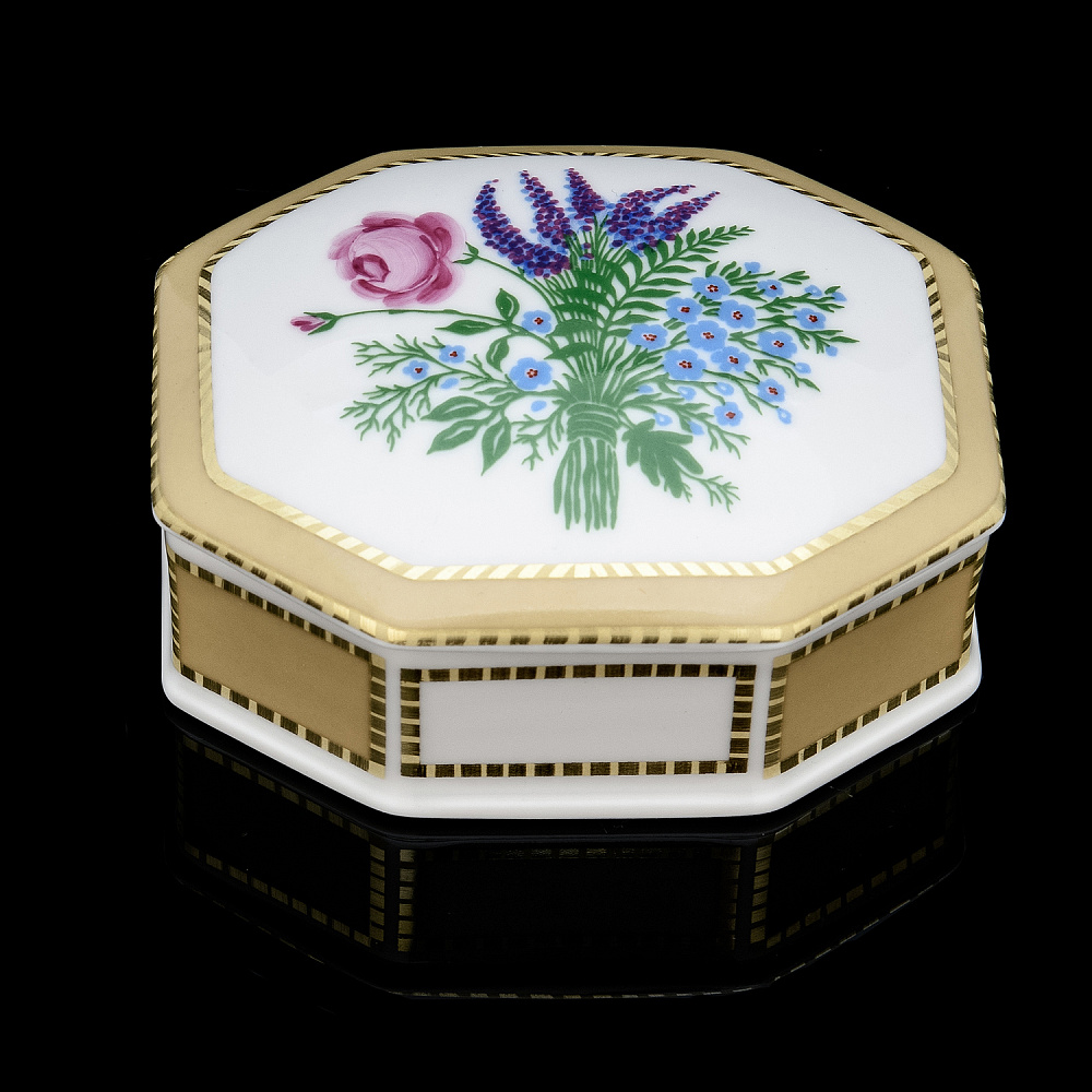 Туалетная коробочка «Люпины». Форма Граненая. ИФЗ - интернет магазин Русь Велика я 