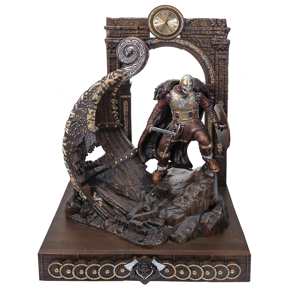 Деревянные резные часы «Время Викингов». Высота 134 см - интернет магазин Русь Велика я 