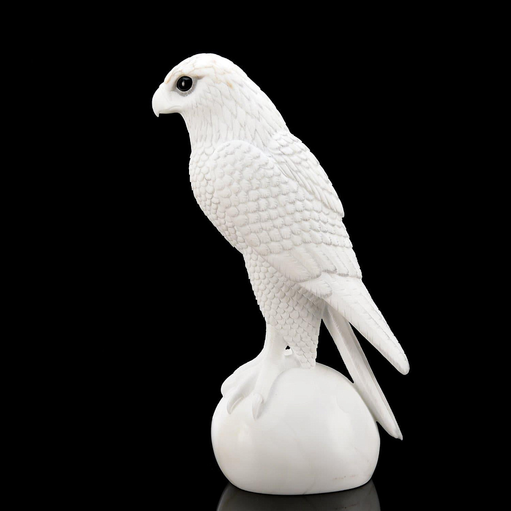 Скульптура из камня «Кречет» - интернет магазин Русь Велика я фото 1