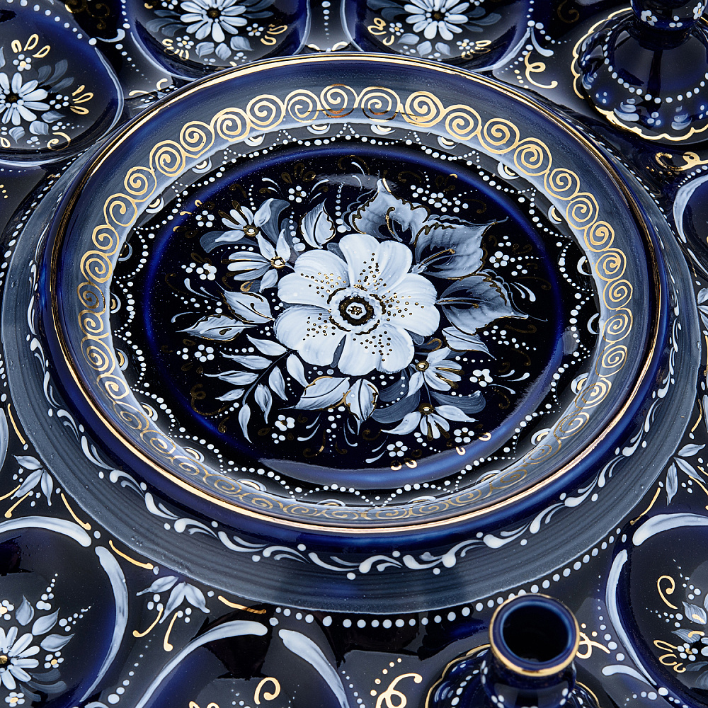 Пасхальница на 9 яиц «Морозко». Гжель в золоте - интернет магазин Русь Велика я фото 5