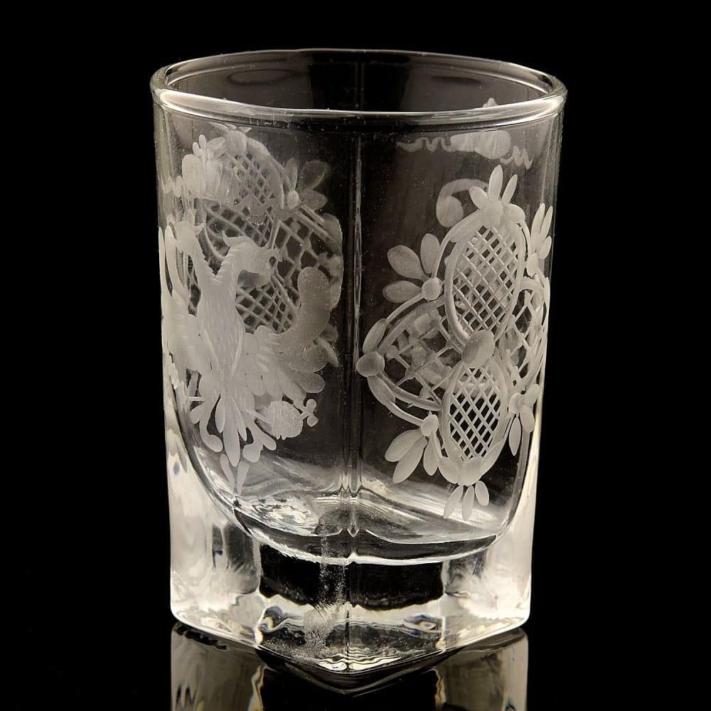 Стопка для водки «Екатерина II / Герб» с гравировкой - интернет магазин Русь Велика я 