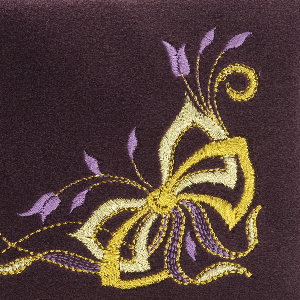 Очечник «Подарок». Фиолетовый с вышивкой - интернет магазин Русь Велика я фото 2