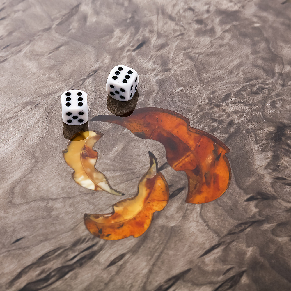 Нарды из карельской березы с инкрустацией из янтаря «Сокол» 60х32,5 см - интернет магазин Русь Велика я фото 6