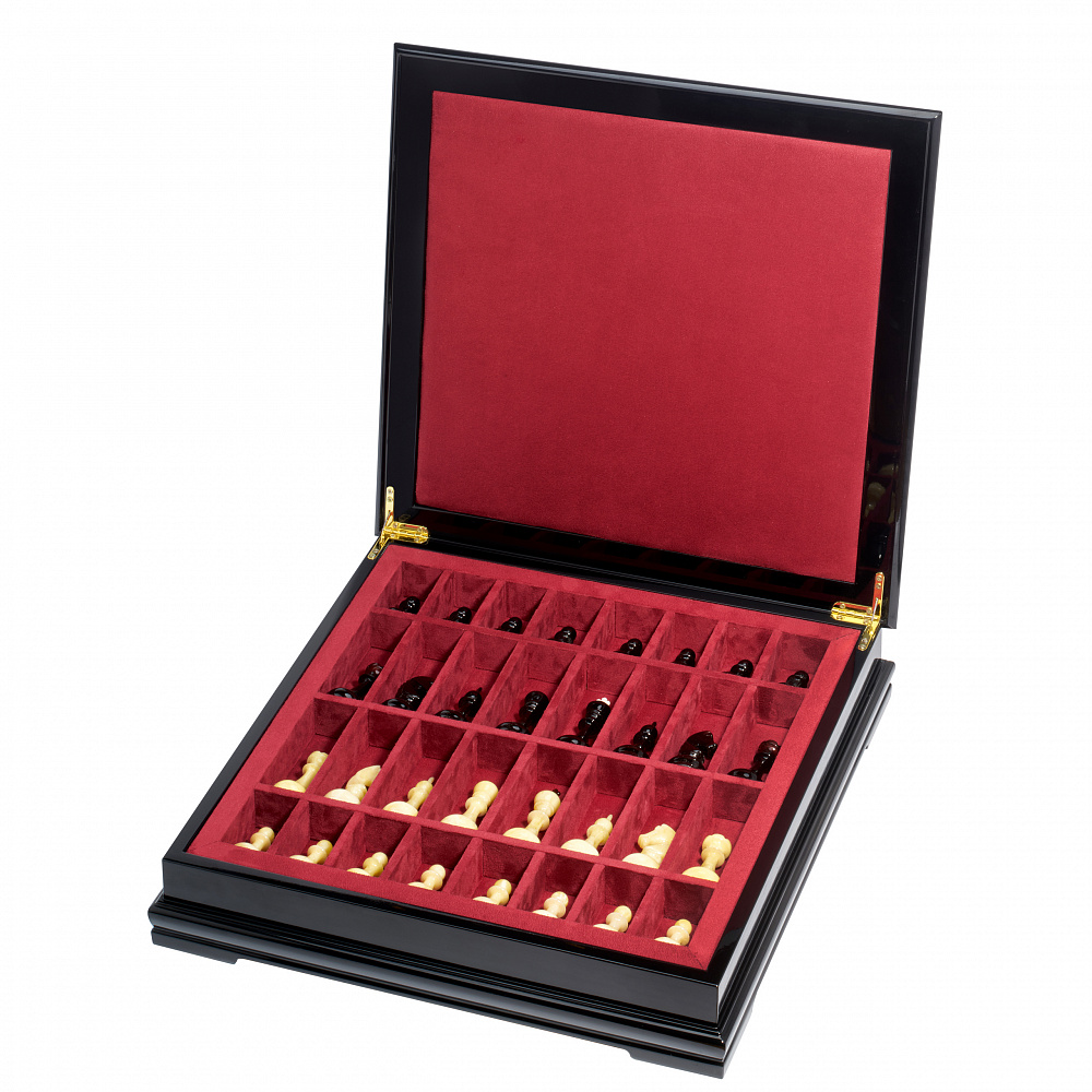 Шахматный ларец с натуральным перламутром и фигурами из янтаря (отделка красной тканью) 45х45 см - интернет магазин Русь Велика я фото 1