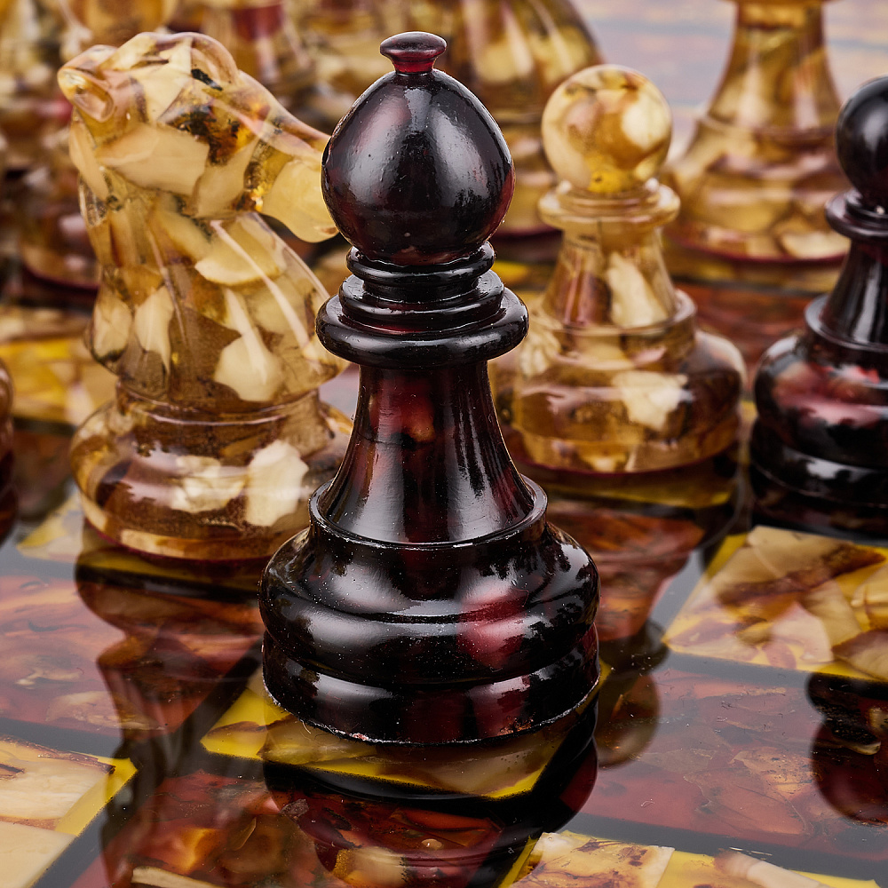 Шахматы с инкрустацией и фигурами из янтаря «Камелот» 45х45 см - интернет магазин Русь Велика я фото 7
