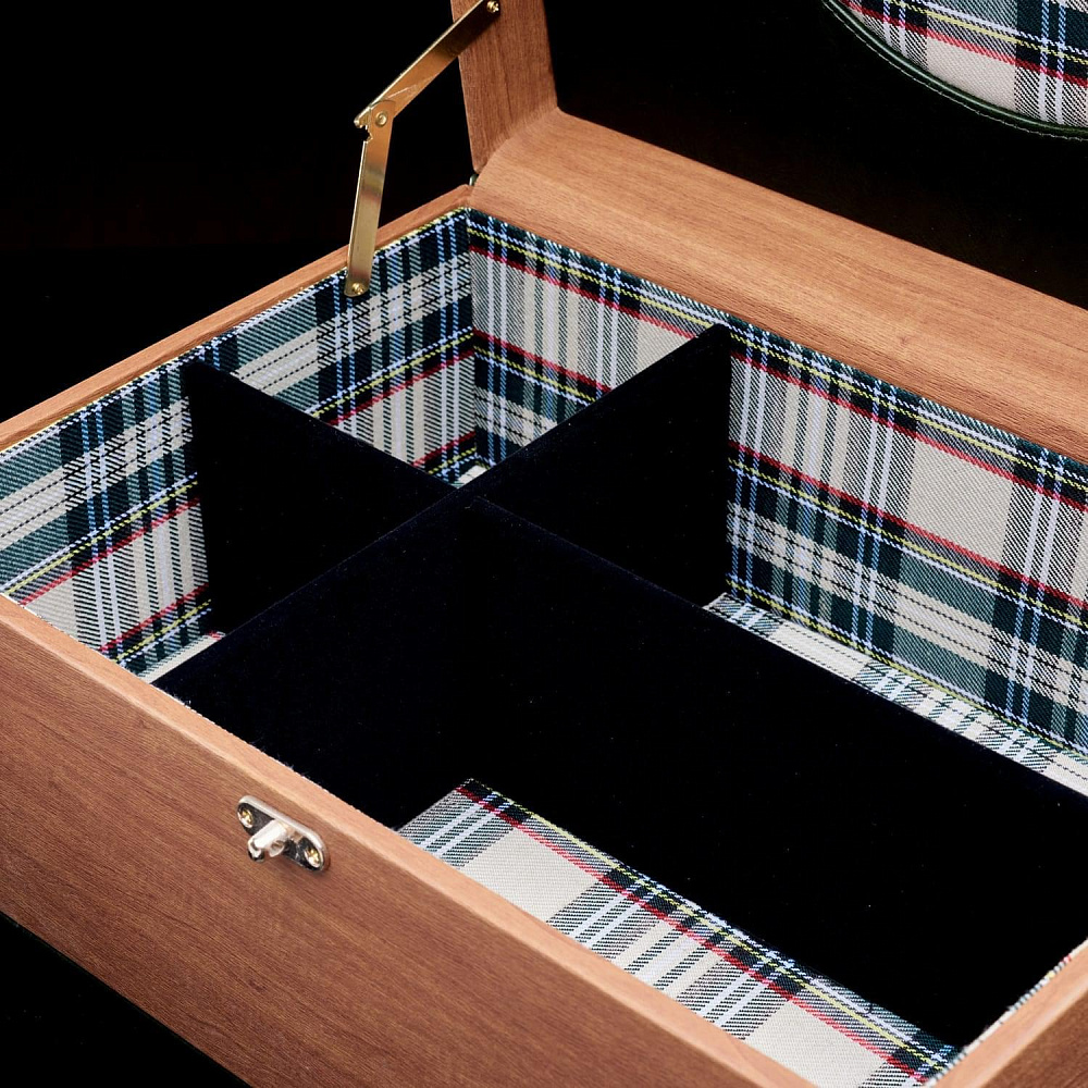 Шкатулка деревянная для рукоделия - интернет магазин Русь Велика я фото 4