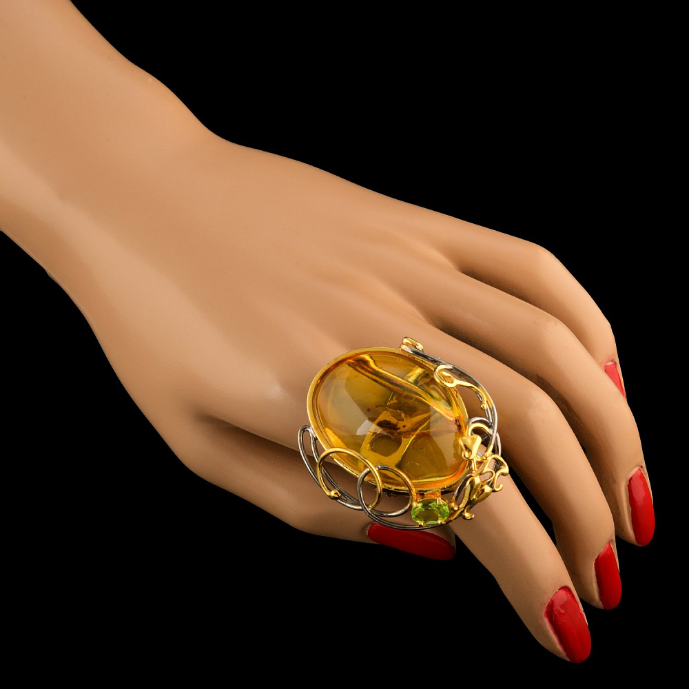 Кольцо с янтарем 5,61 гр. Серебро 925* - интернет магазин Русь Велика я 