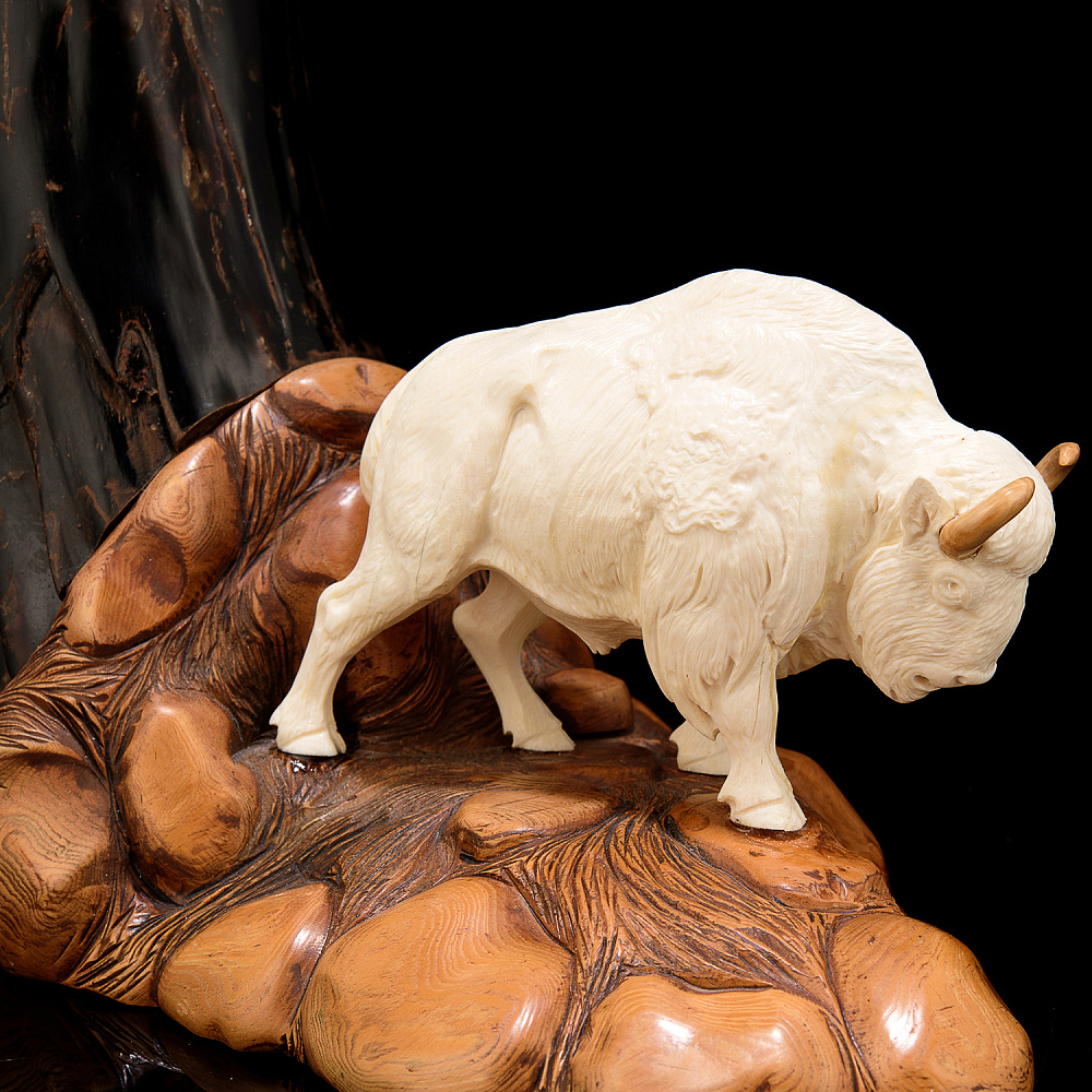 Скульптура из рога бизона и бивня мамонта «Бизон» - интернет магазин Русь Велика я фото 6
