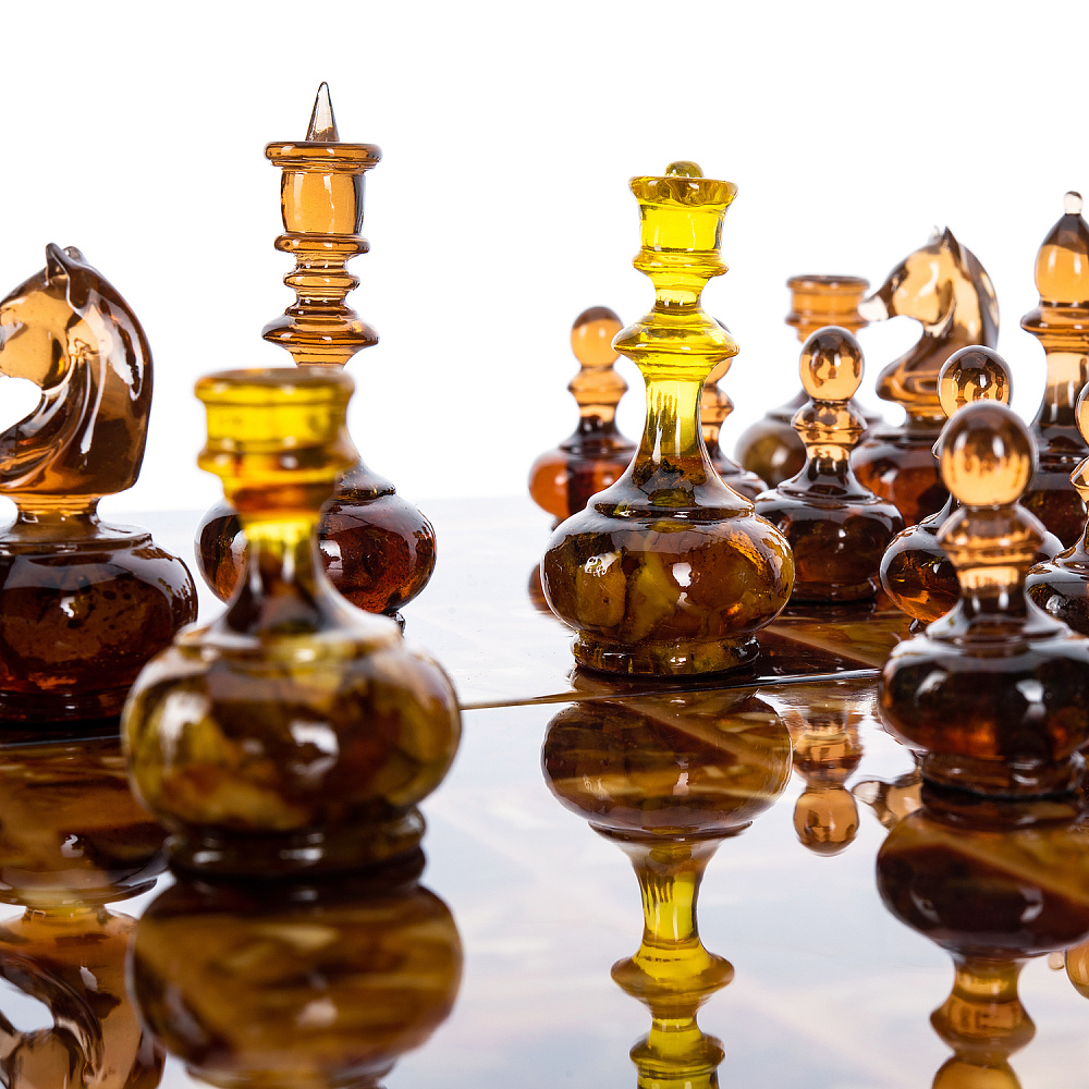 Шахматы с инкрустацией и фигурами из янтаря 46х23 см - интернет магазин Русь Велика я фото 5