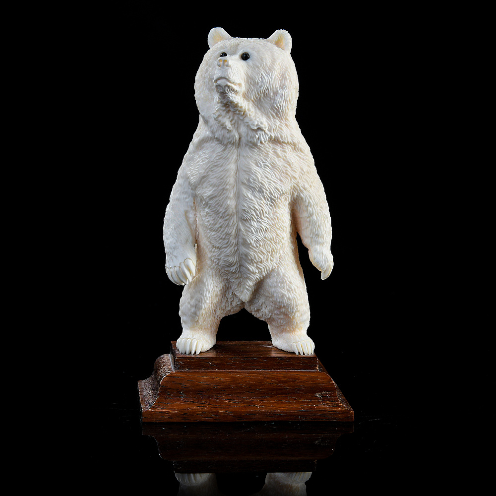 Скульптура из кости «Медведь» - интернет магазин Русь Велика я 