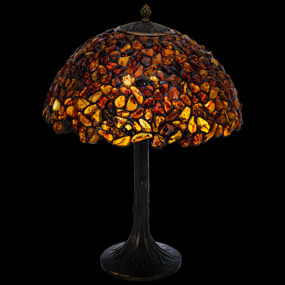 Настольная лампа из янтаря и бронзы. Высота 58 см - интернет магазин Русь Велика я 