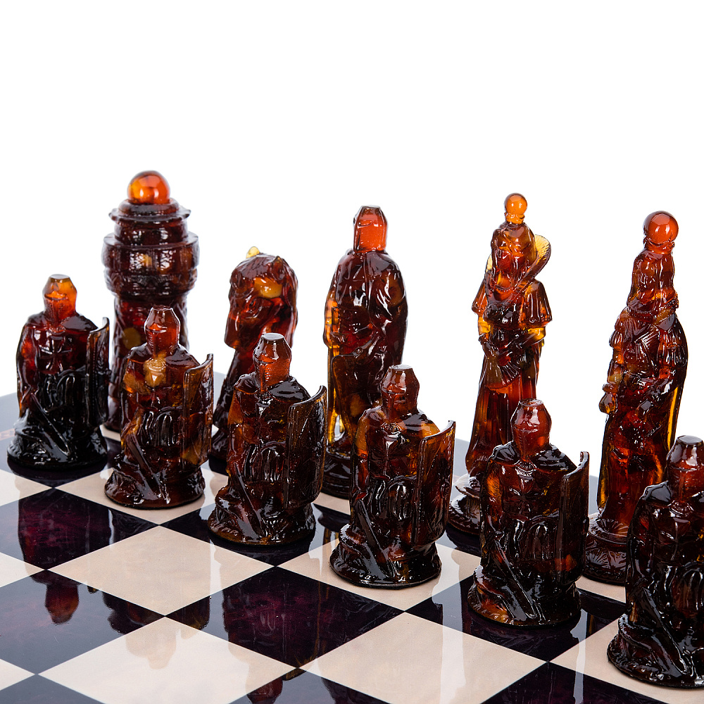 Шахматы с янтарными фигурами «Ледовое побоище» 48х48 см - интернет магазин Русь Велика я фото 1