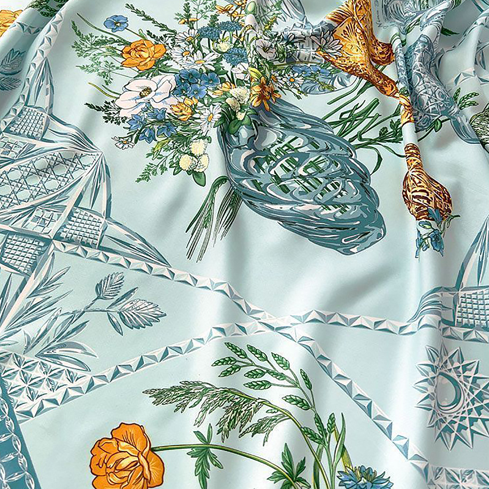 Платок шелковый «Мелодия хрусталя» 90х90 см - интернет магазин Русь Велика я фото 2