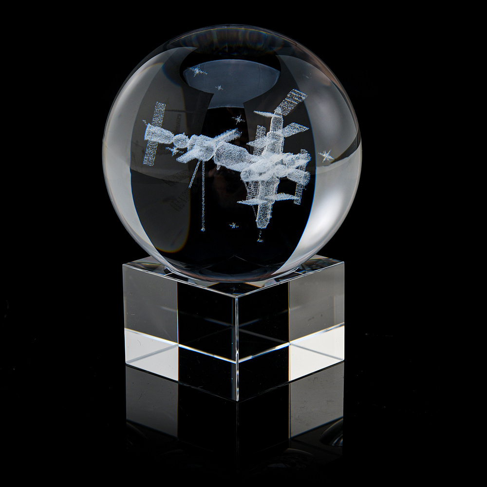 Лазерная графика. Статуэтка «Станция Мир» - интернет магазин Русь Велика я 