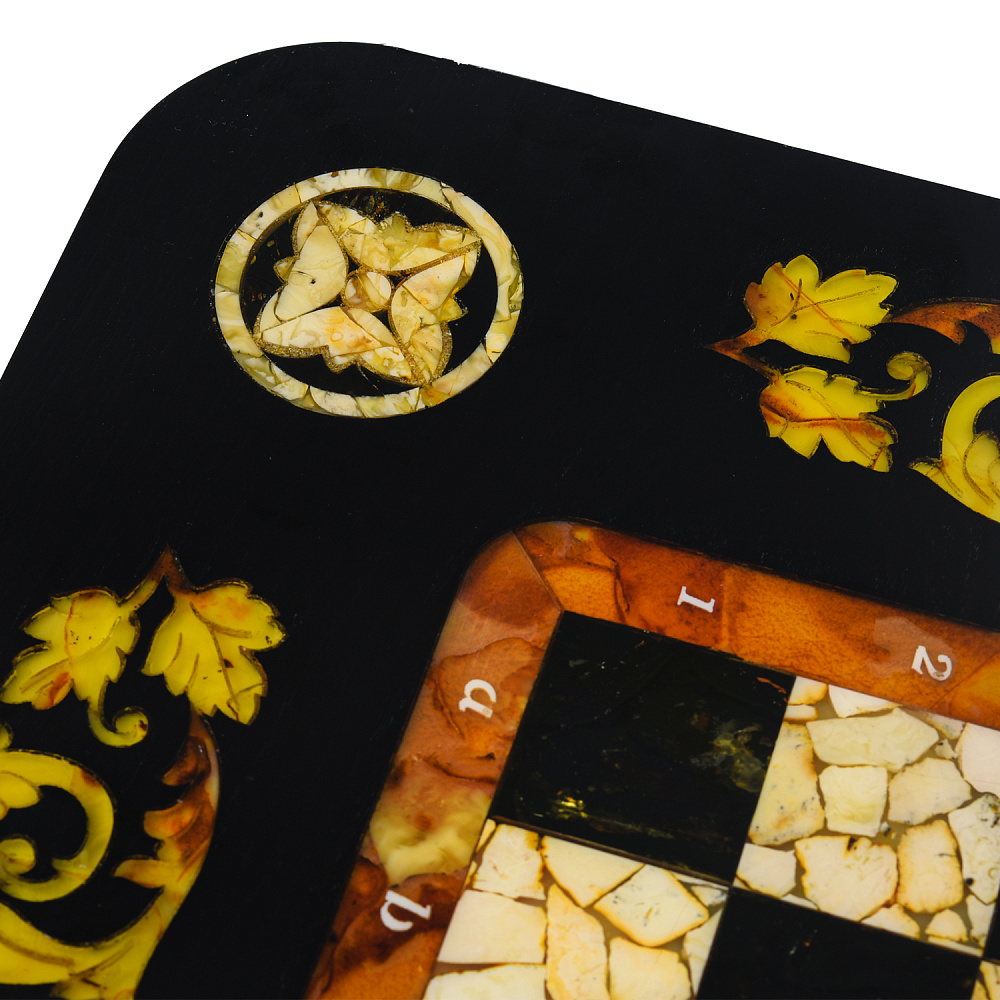 Шахматы с инкрустацией и фигурами из янтаря «Классика» 56х56 см - интернет магазин Русь Велика я фото 16