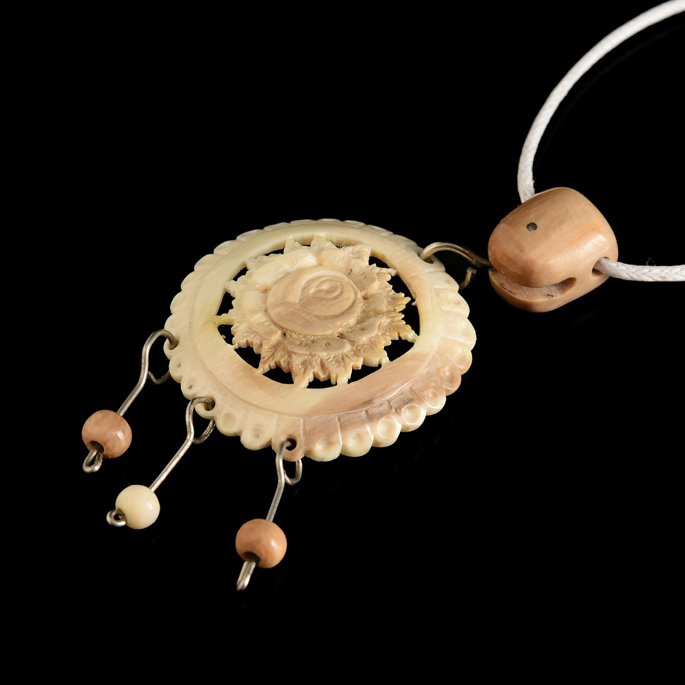 Кулон из бивня мамонта «Роза День» - интернет магазин Русь Велика я фото 1