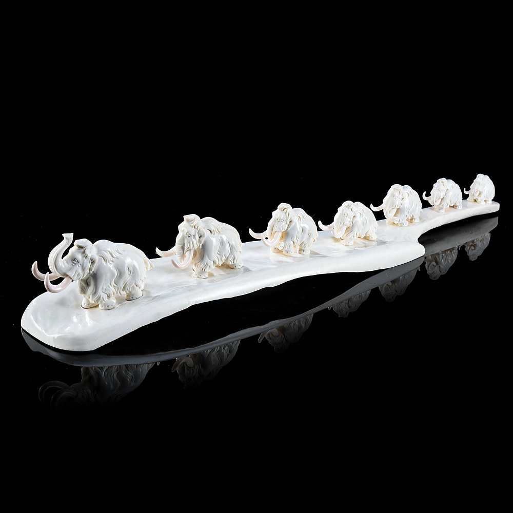 Скульптура из рога лося «Семья мамонтов» - интернет магазин Русь Велика я фото 3