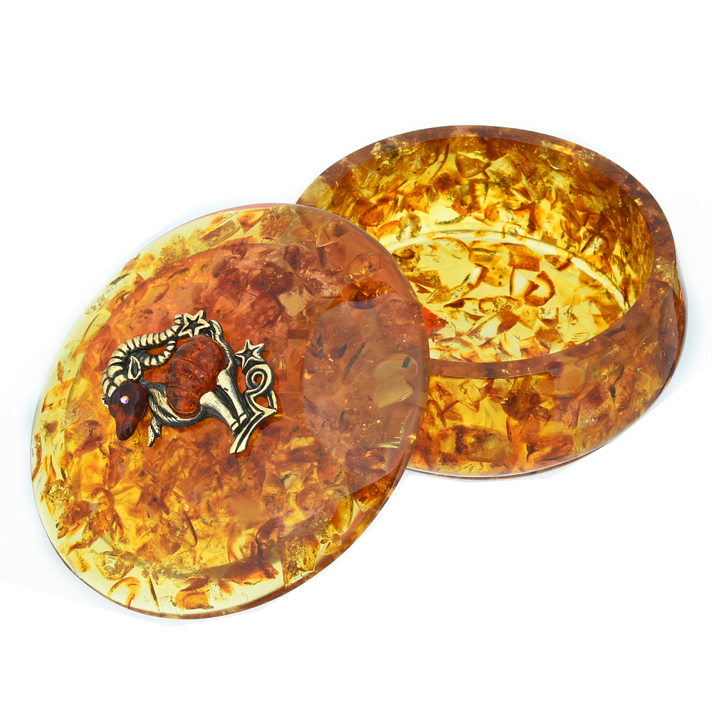 Круглая шкатулка из янтаря «Знак зодиака Козерог» - интернет магазин Русь Велика я фото 1