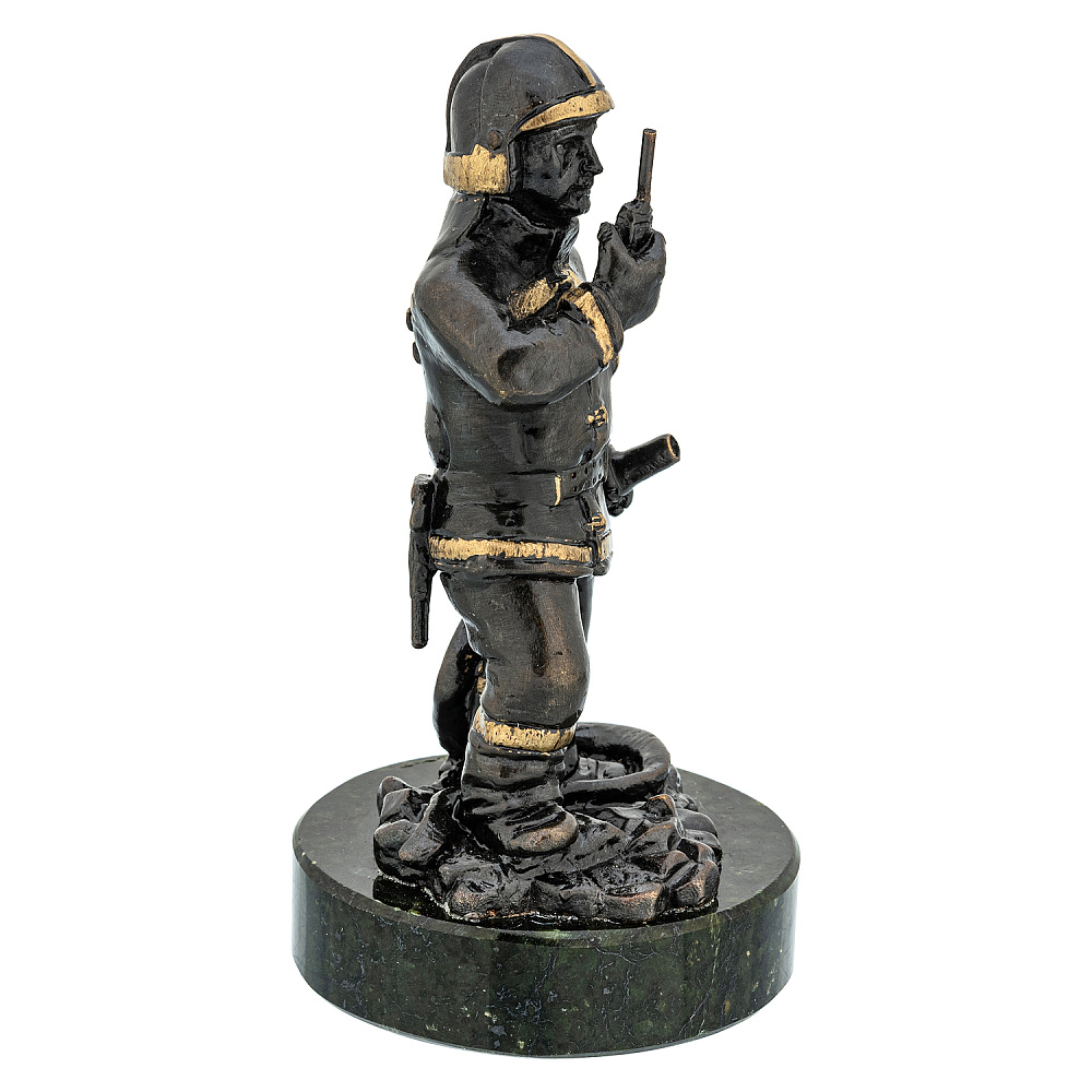 Бронзовая скульптура «Пожарный» - интернет магазин Русь Велика я фото 1