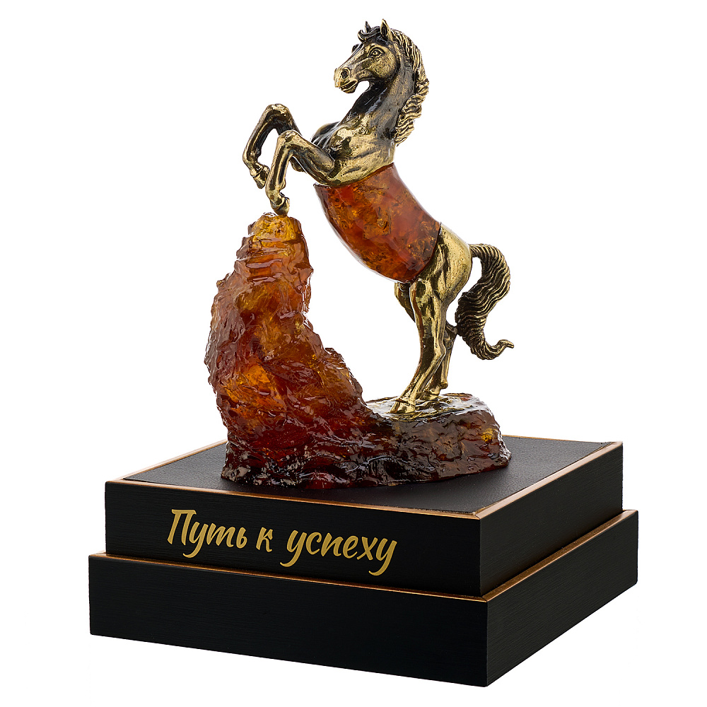 Лошадь Символ 2026 года. Скульптура из янтаря «Конь. Путь к успеху» - интернет магазин Русь Велика я фото 1
