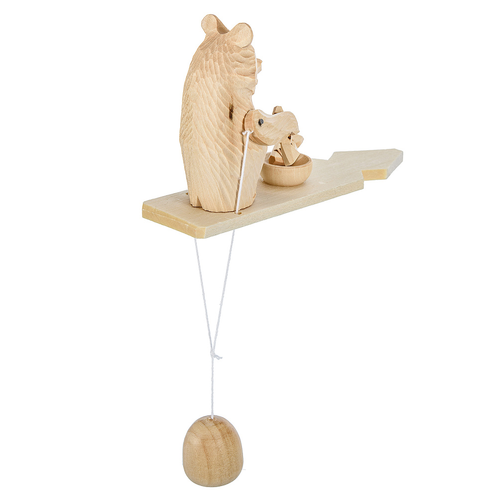 Богородская деревянная игрушка «Медведь с рыбой» - интернет магазин Русь Велика я фото 4