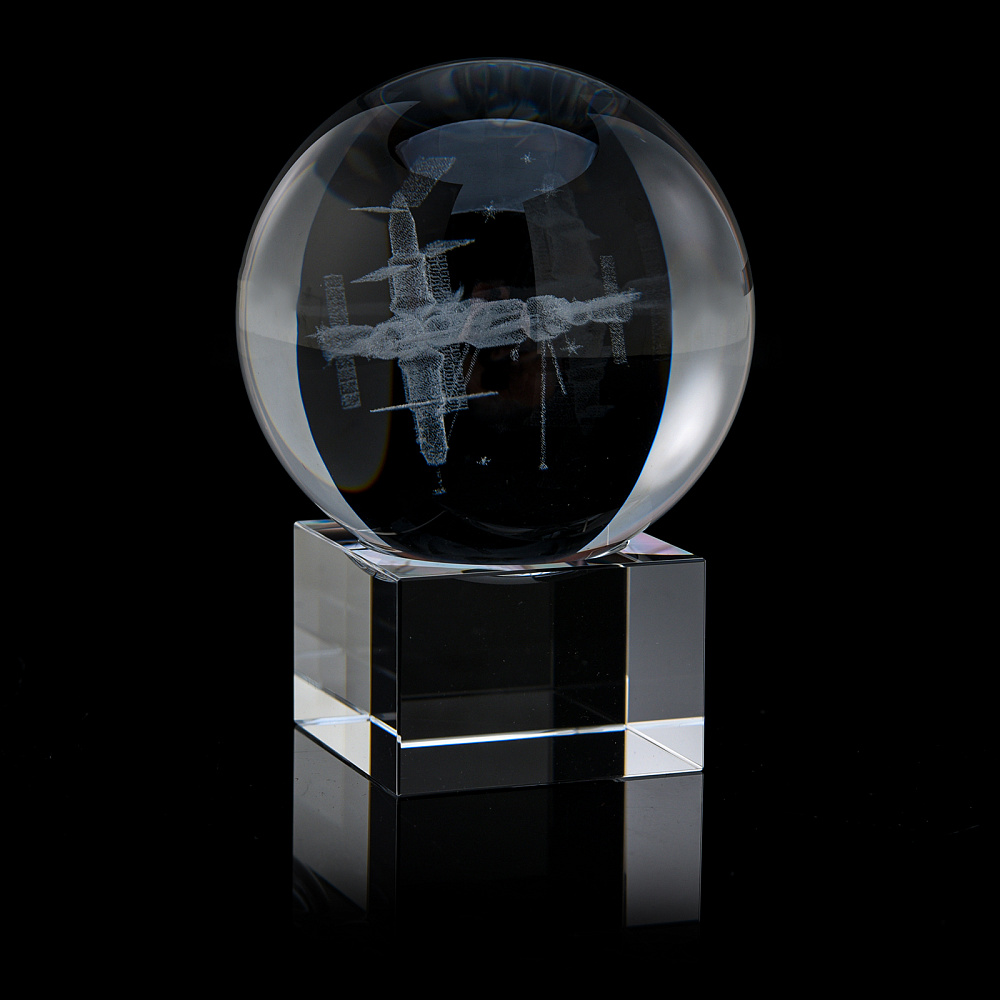 Лазерная графика. Статуэтка «Станция Мир» - интернет магазин Русь Велика я фото 1