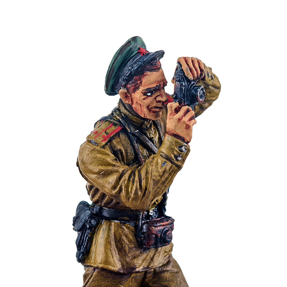 Оловянная миниатюра. Солдатик «Военный фотокорреспондент» - интернет магазин Русь Велика я фото 4