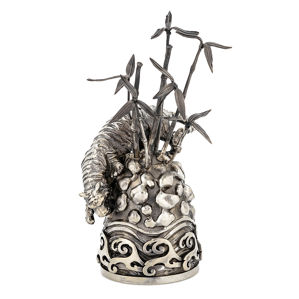 Бронзовый колокольчик «Тигр спускается к ручью» - интернет магазин Русь Велика я фото 2