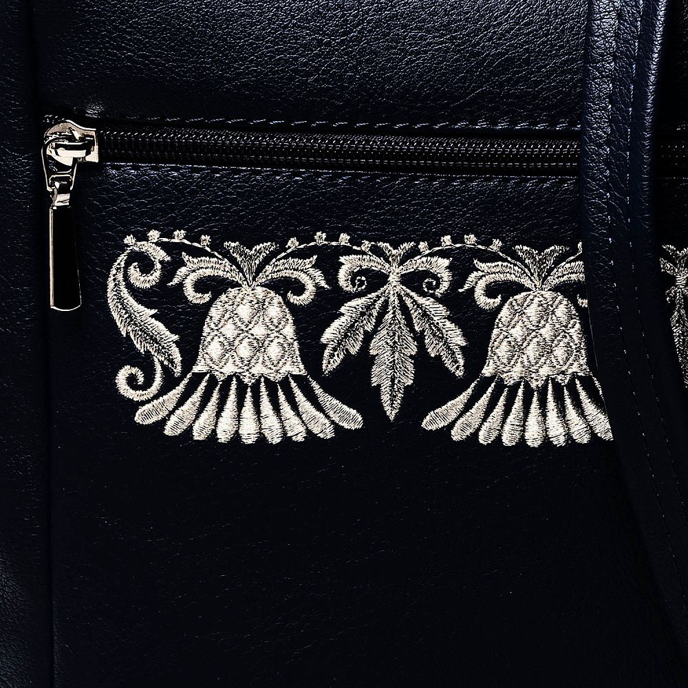 Сумка «Цветок-оберег». Темно-синяя с вышивкой - интернет магазин Русь Велика я фото 2