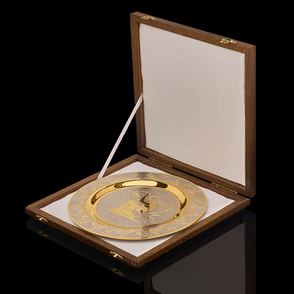 Тарелка декоративная с позолотой «Знак зодиака Водолей». Златоуст - интернет магазин Русь Велика я фото 3