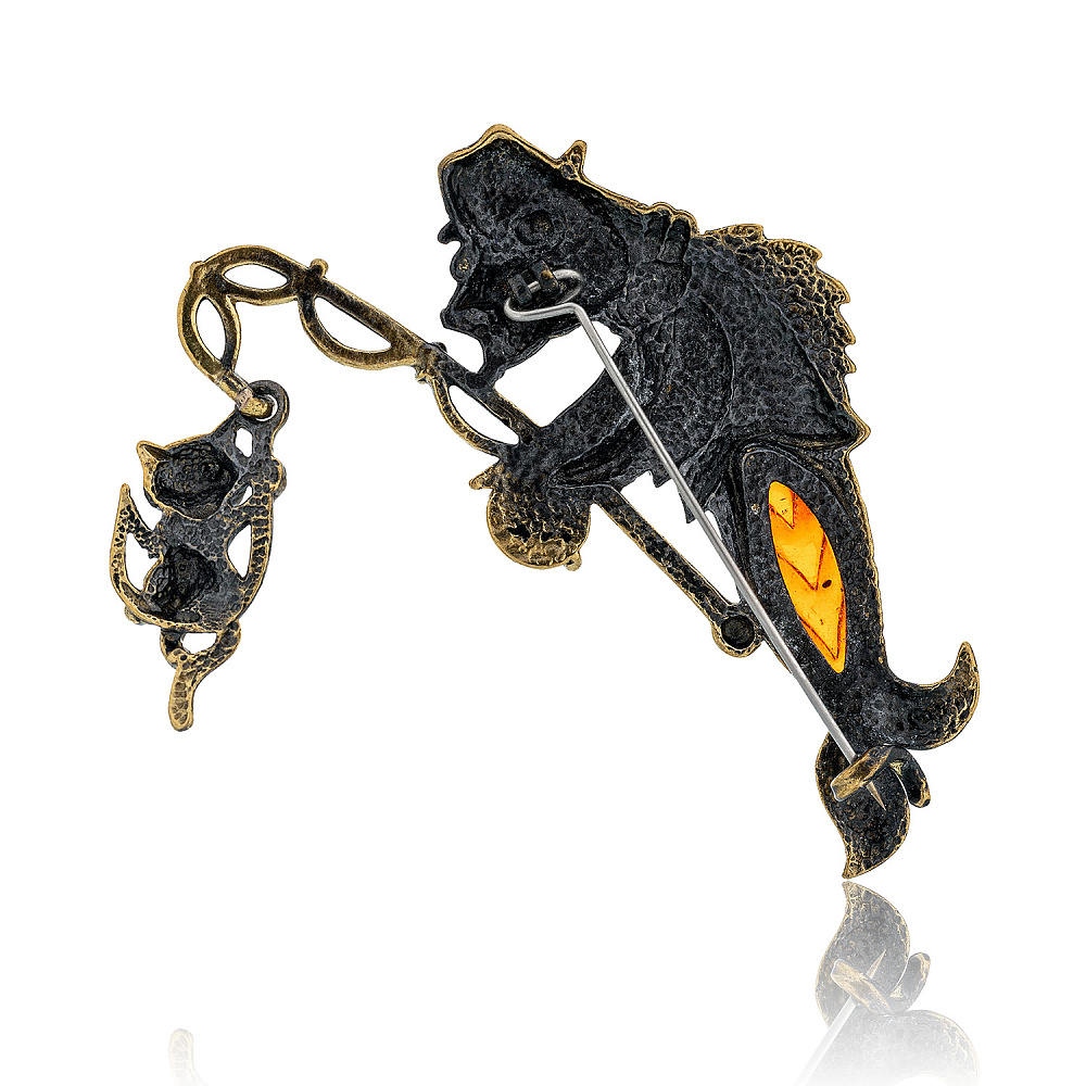 Брошь с янтарем «Удачливый рыбак» (коньячный) - интернет магазин Русь Велика я фото 1