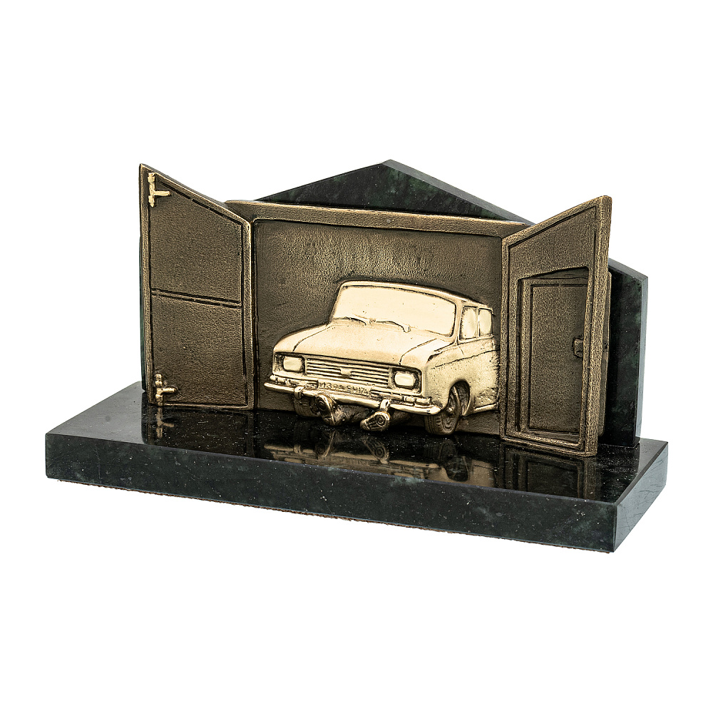 Бронзовая статуэтка «Автолюбитель» - интернет магазин Русь Велика я фото 1