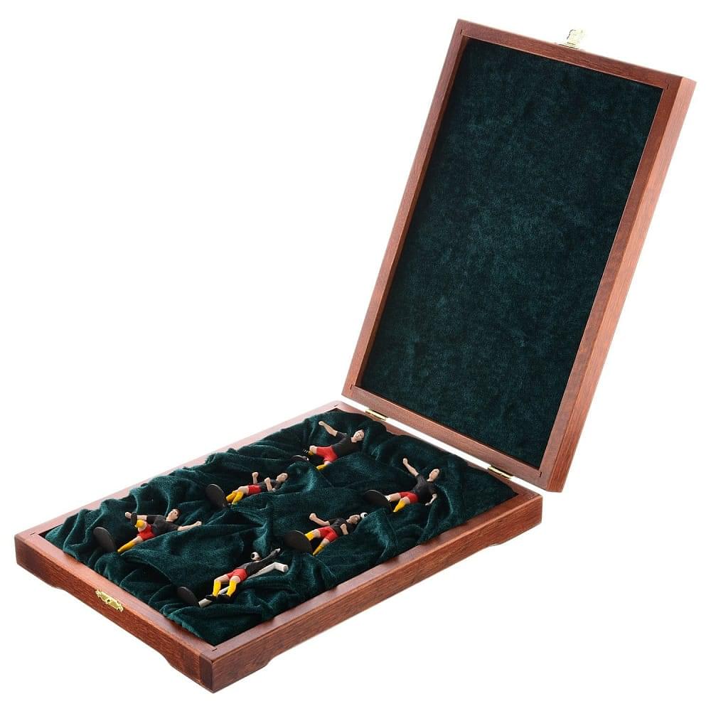 Оловянная миниатюра «Футбол. Красно-жёлтые» в берёзовой шкатулке - интернет магазин Русь Велика я фото 7