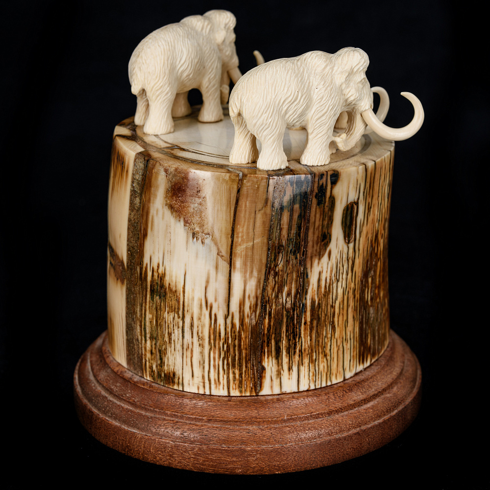 Скульптура из бивня мамонта «Семья мамонтов» - интернет магазин Русь Велика я фото 4