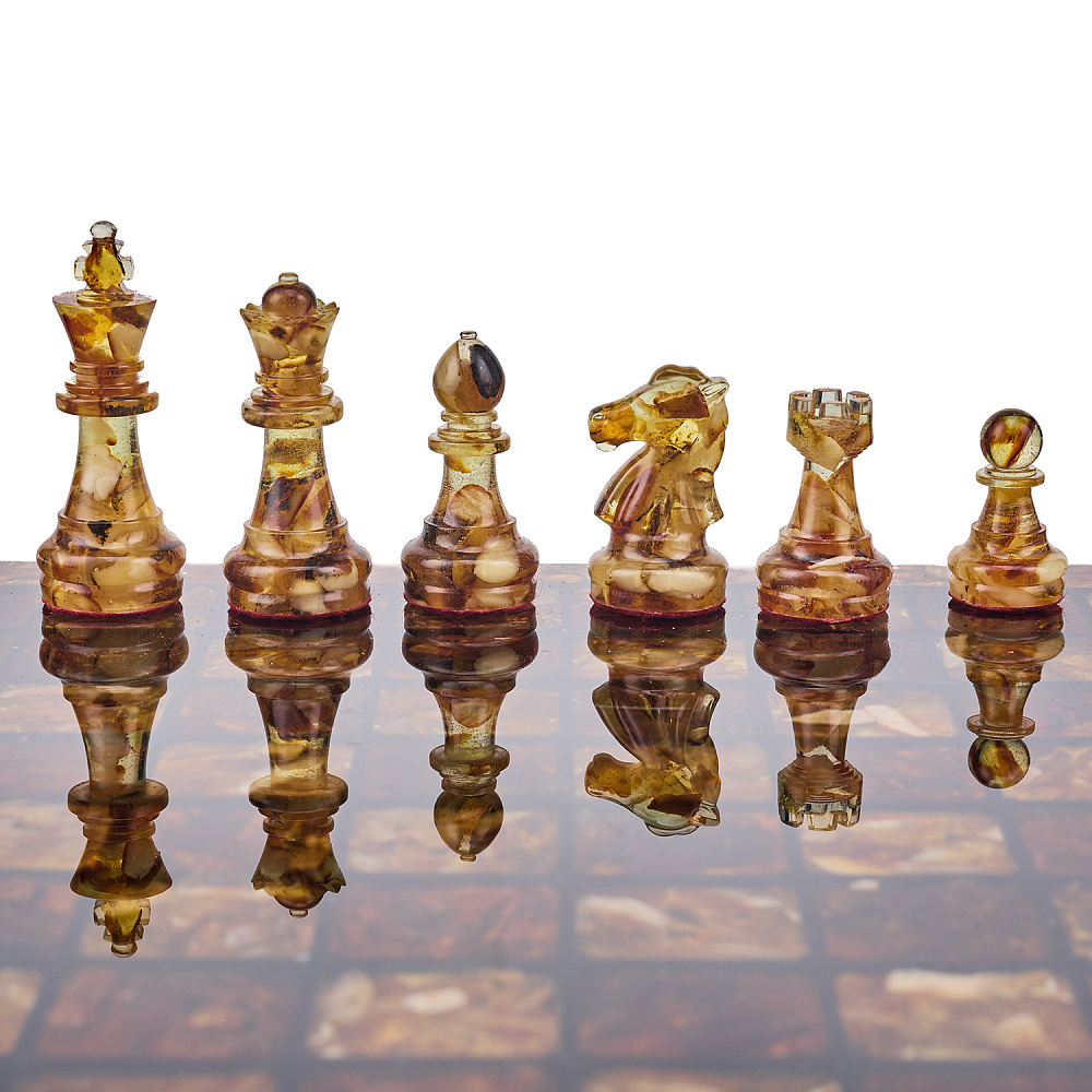 Шахматы с янтарными фигурами 28х28 см - интернет магазин Русь Велика я фото 1