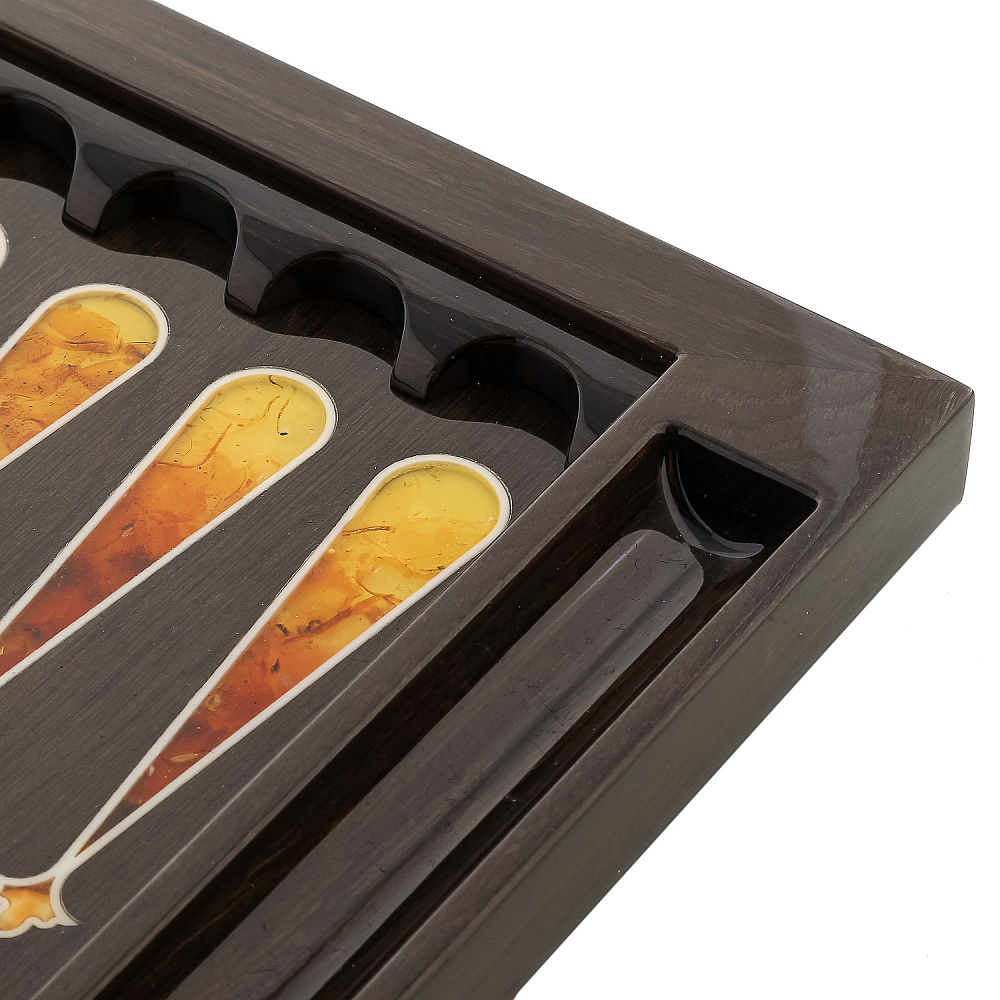 Нарды из мореного дуба с инкрустацией и фишками из янтаря «Черное золото» - интернет магазин Русь Велика я фото 5