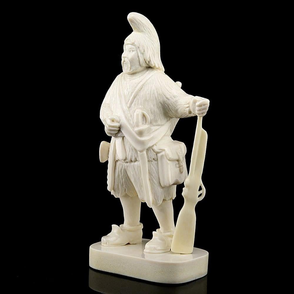 Скульптура «Робинзон». Рог лося - интернет магазин Русь Велика я фото 1