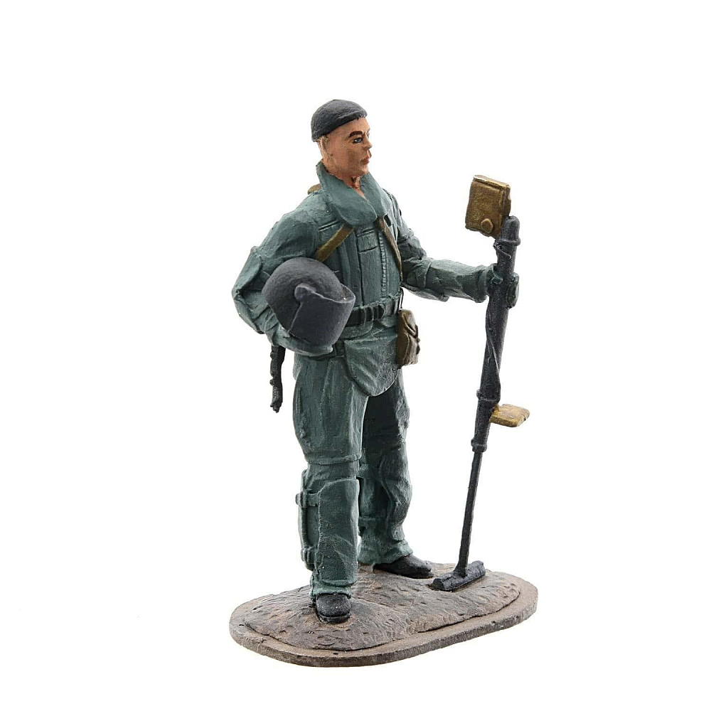 Фигурка «Минер ВС РФ» Серия Вежливые люди - интернет магазин Русь Велика я фото 1