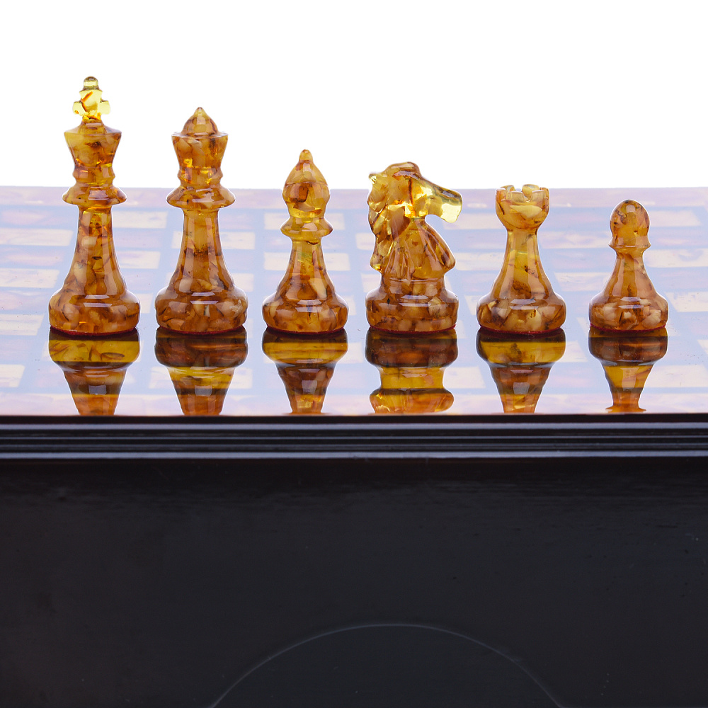 Шахматный ларец с инкрустацией и фигурами из янтаря 30х30 см - интернет магазин Русь Велика я фото 4