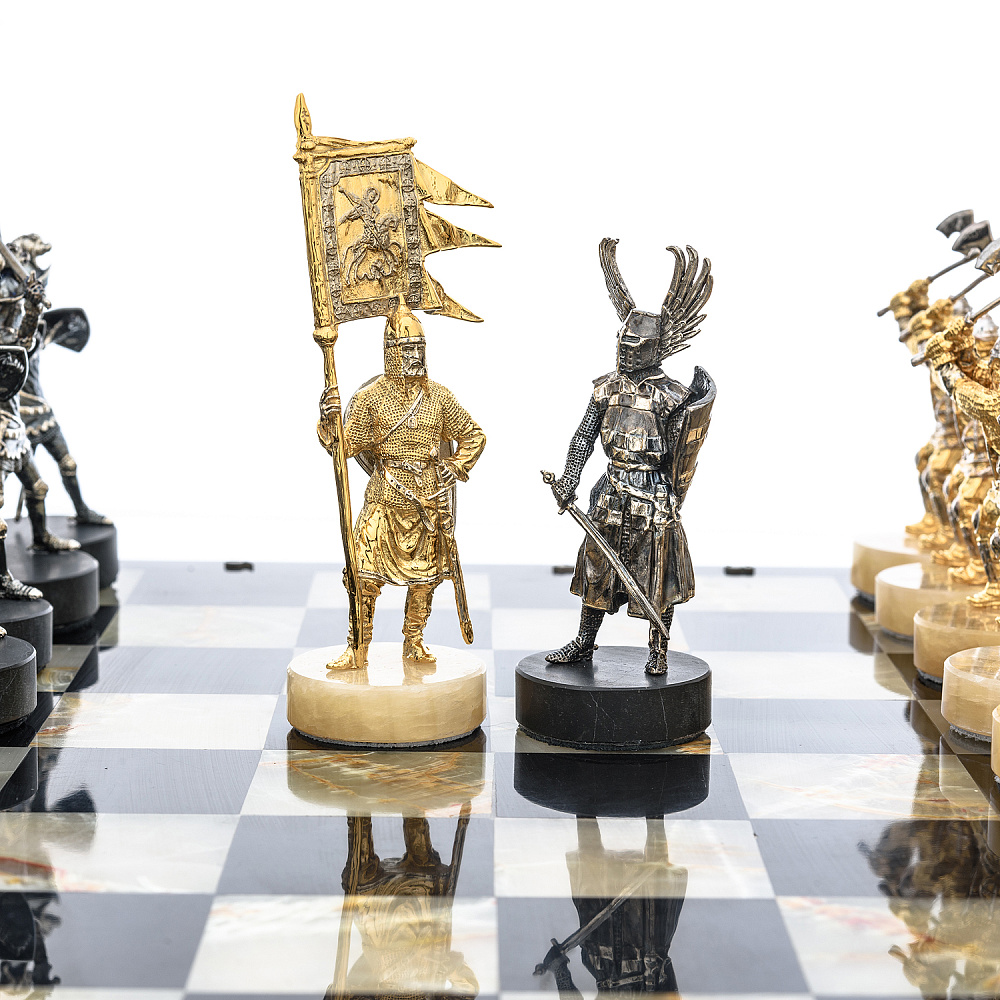 Шахматы с полем из камня и фигурами из серебра «Сражение» 35х35 см - интернет магазин Русь Велика я фото 6